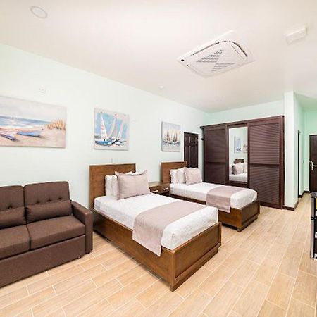 Bungalows Punta Uva Luaran gambar