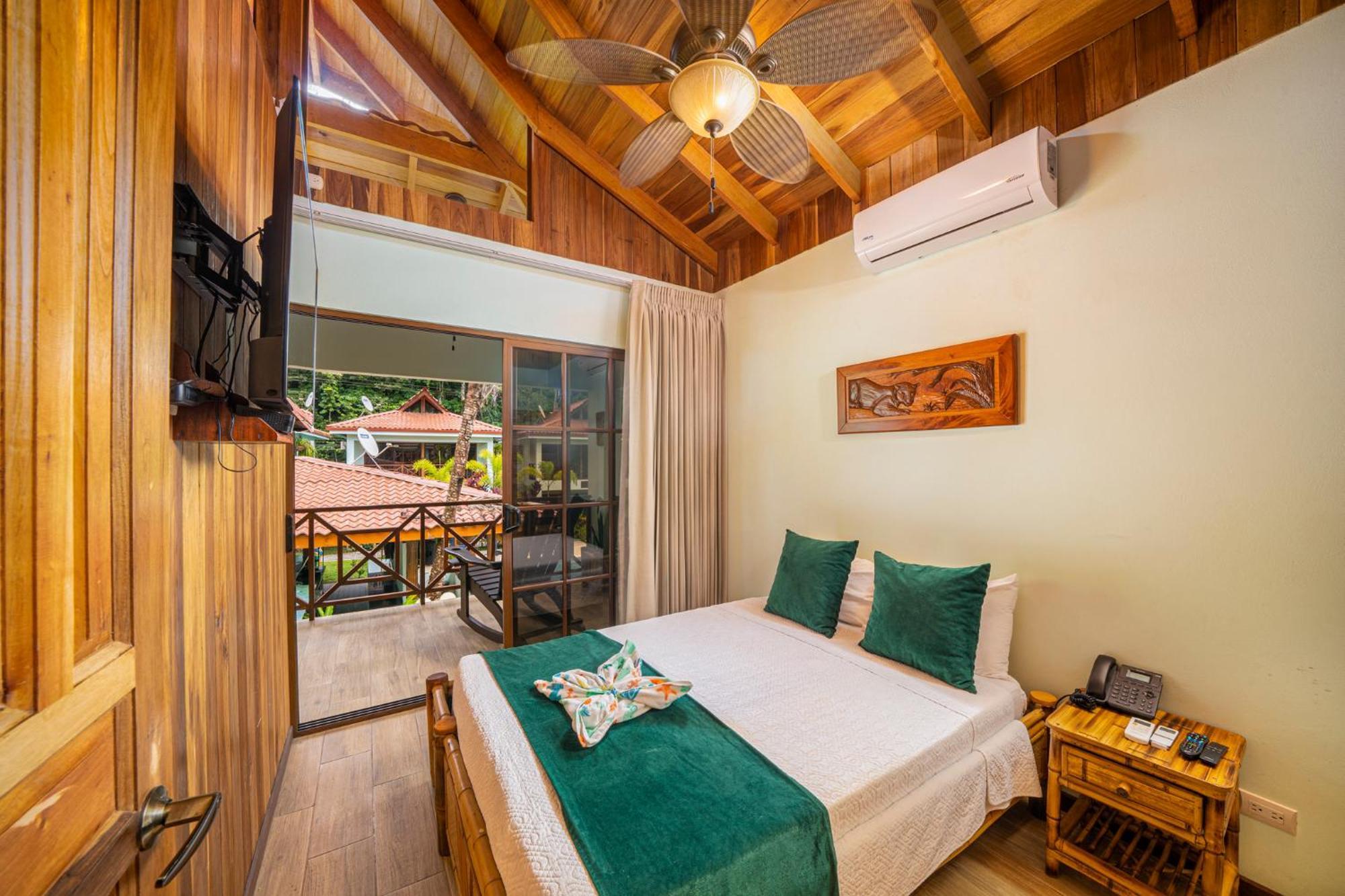 Bungalows Punta Uva Luaran gambar