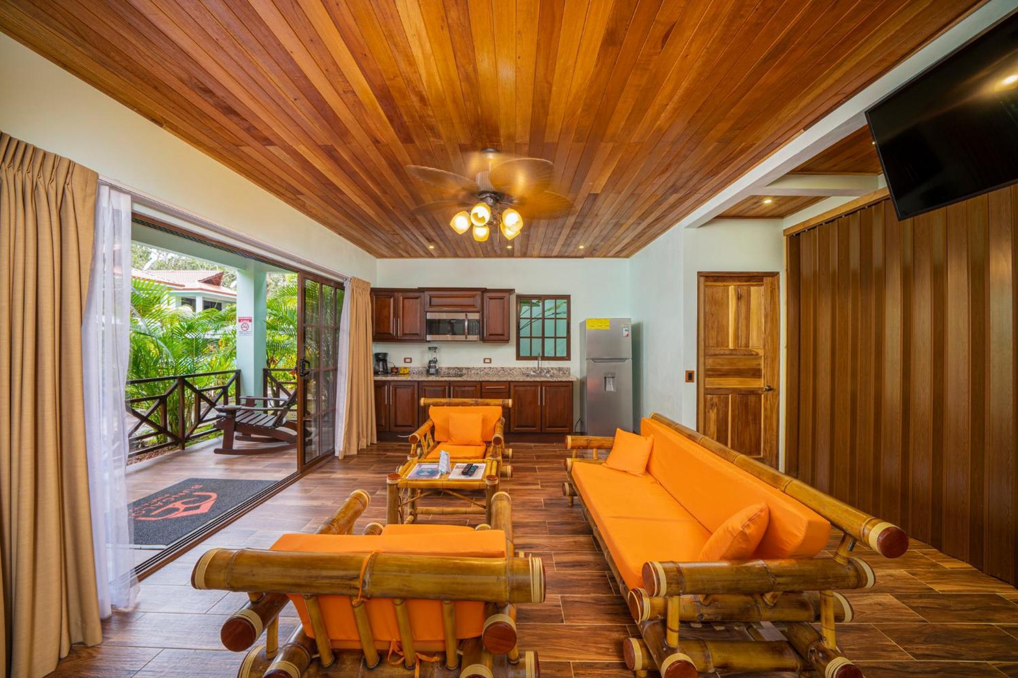 Bungalows Punta Uva Luaran gambar